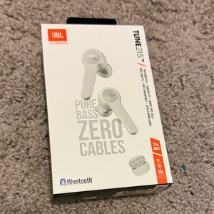 JBL Tune 215 TWS True Wireless Earbuds – NEW Sealed
